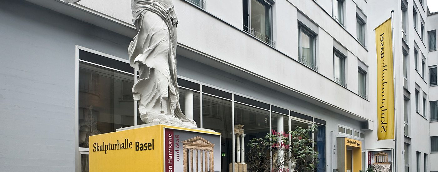 Vorderansicht der Skulpturhalle